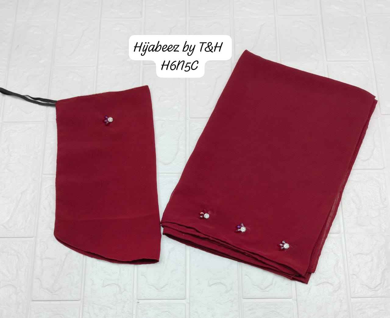Handcrafted Nikab and Scarf Set with Elegant Embroidery