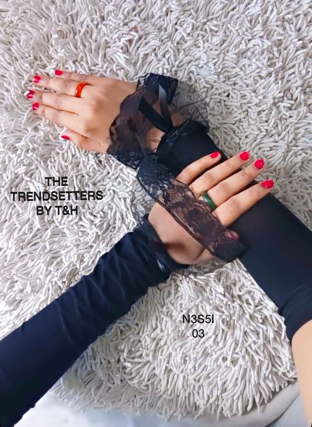 Imported Fancy Sleeves for Elegant Wear