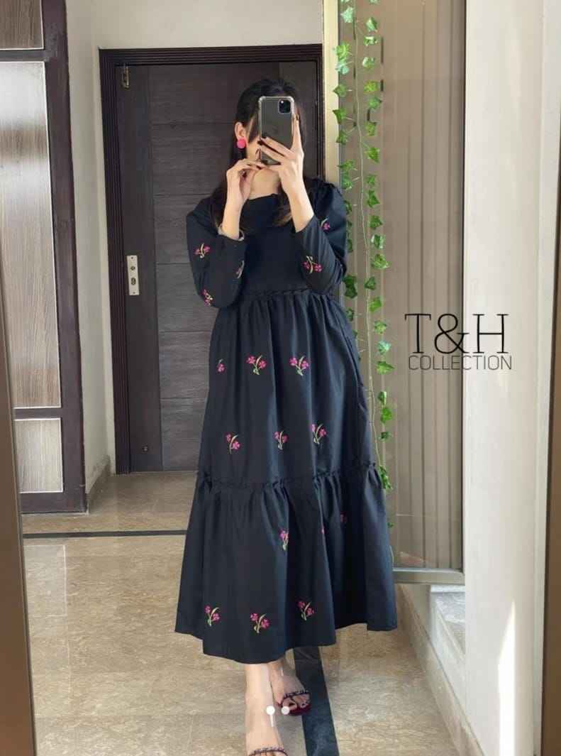 Ladies Stylish Flowers Embroidered Maxi