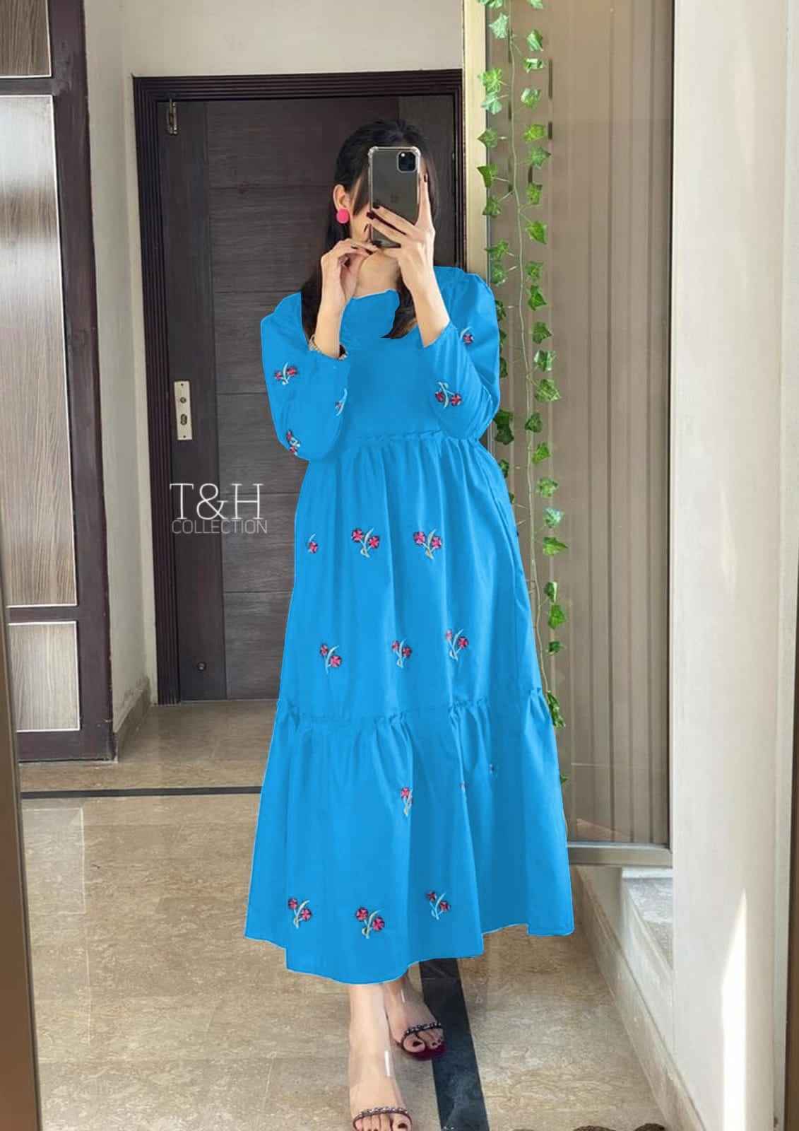 Ladies Stylish Flowers Embroidered Maxi