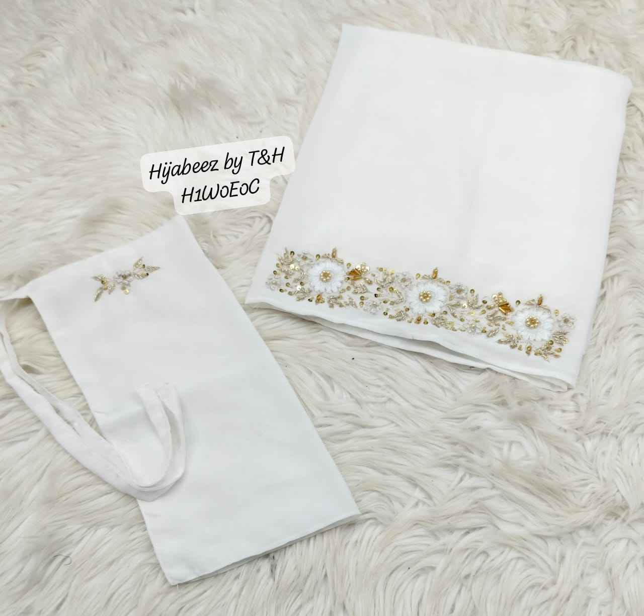 Handcrafted Embroidered 2-Piece Scarf and Nikab Set with Intricate Handwork