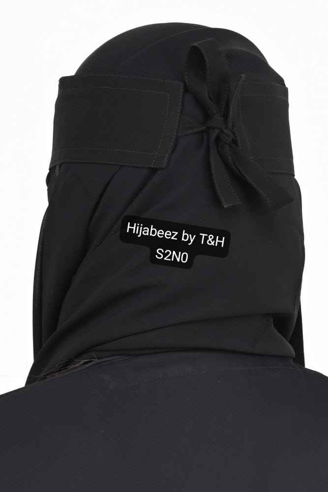 Authentic Saudi Nikab for Modest Elegance