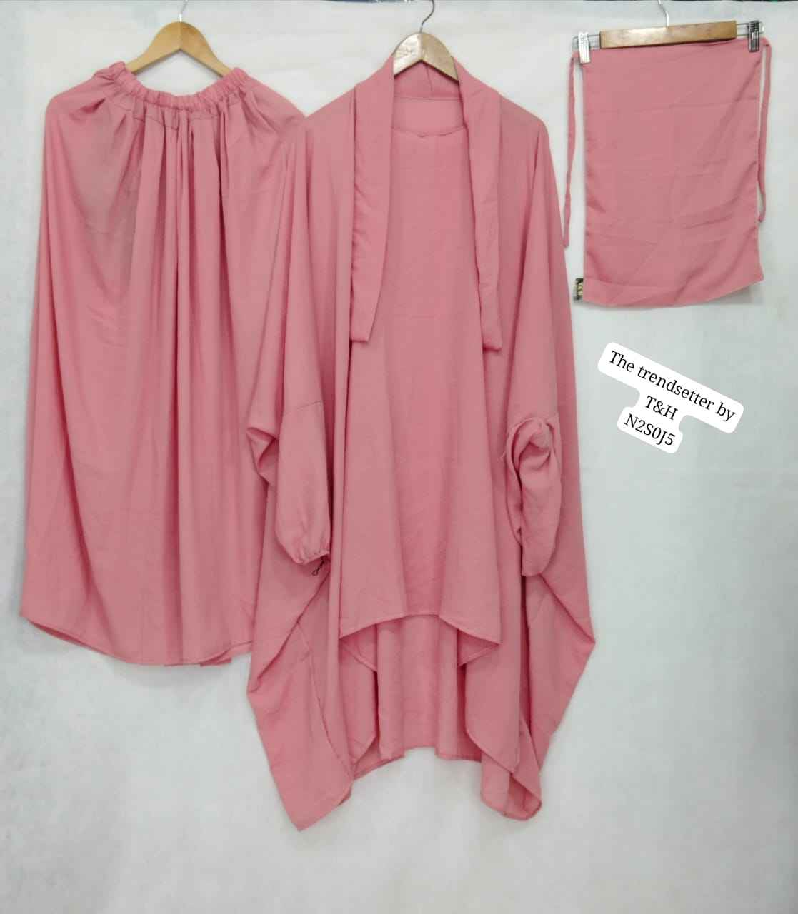 Elegant 3-Piece Jilbab Set With Niqab & Skirt