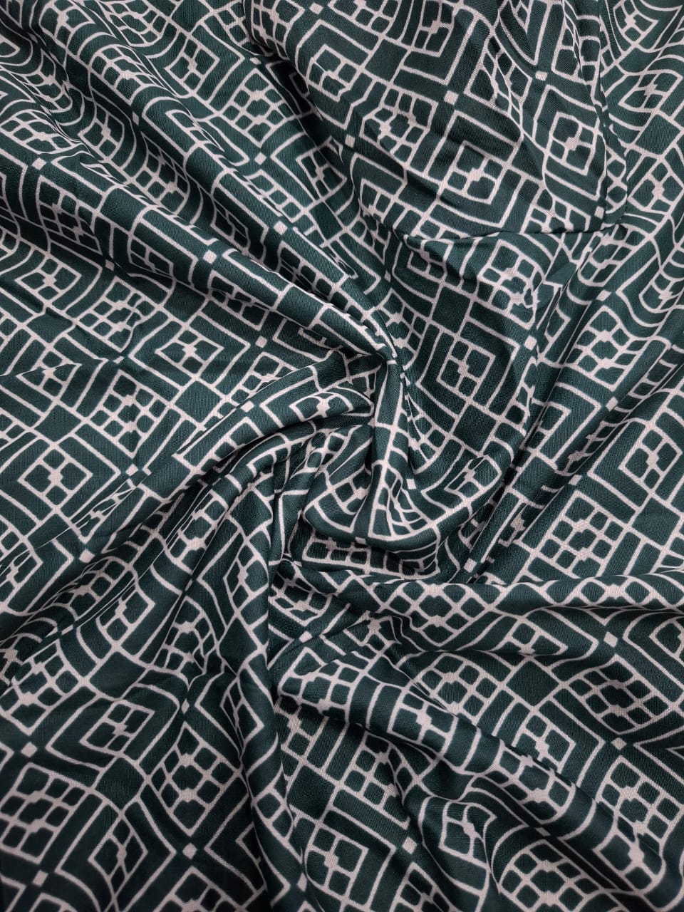 Premium Printed Namaz Khimar – Big Size, Soft Fabric For Comfortable Prayer