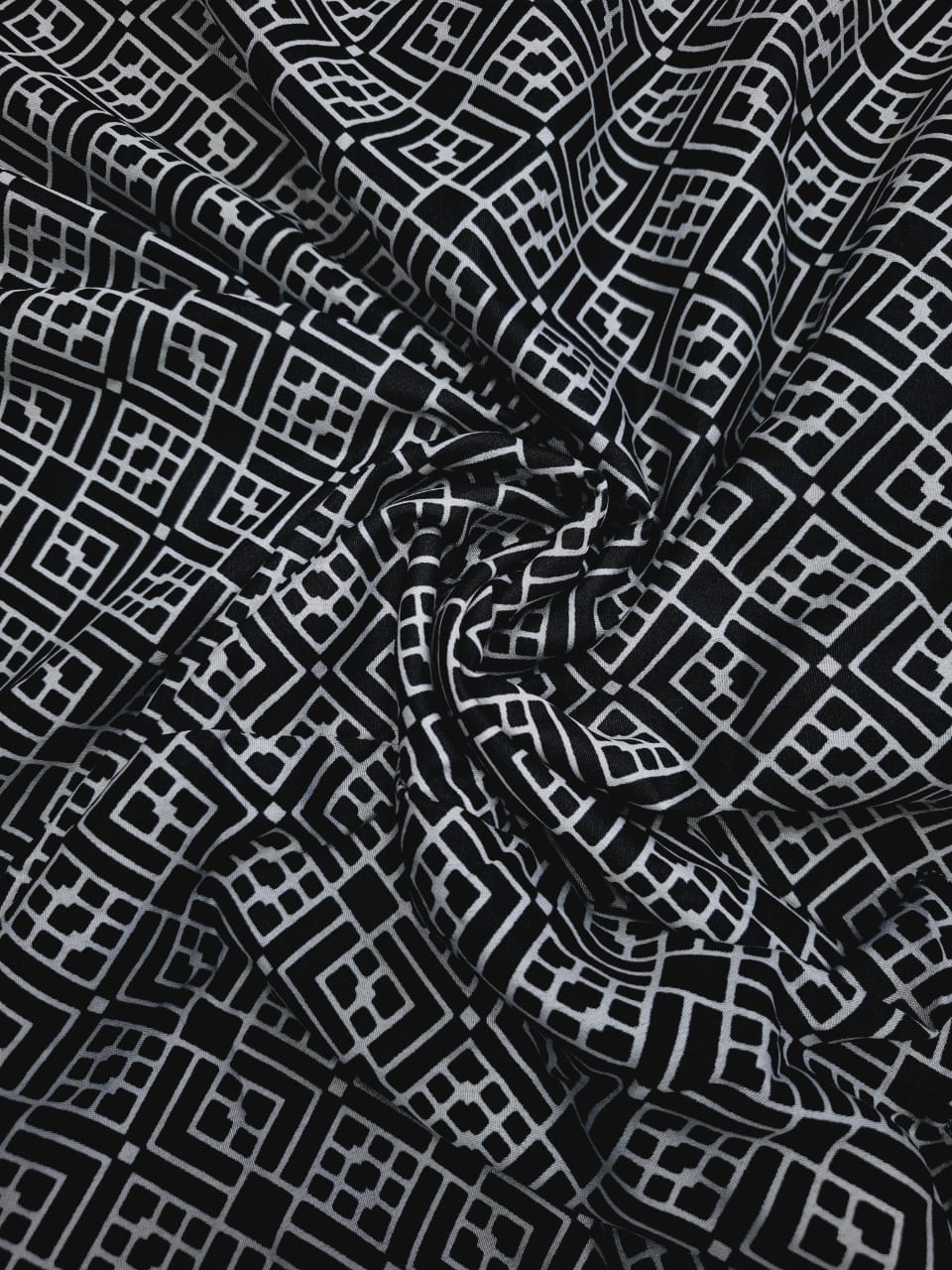Premium Printed Namaz Khimar – Big Size, Soft Fabric For Comfortable Prayer