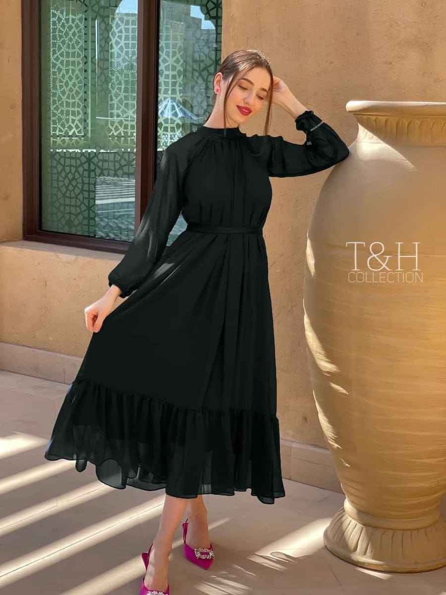 Luxurious and Flowing Chiffon Maxi Dress for Effortless Elegance