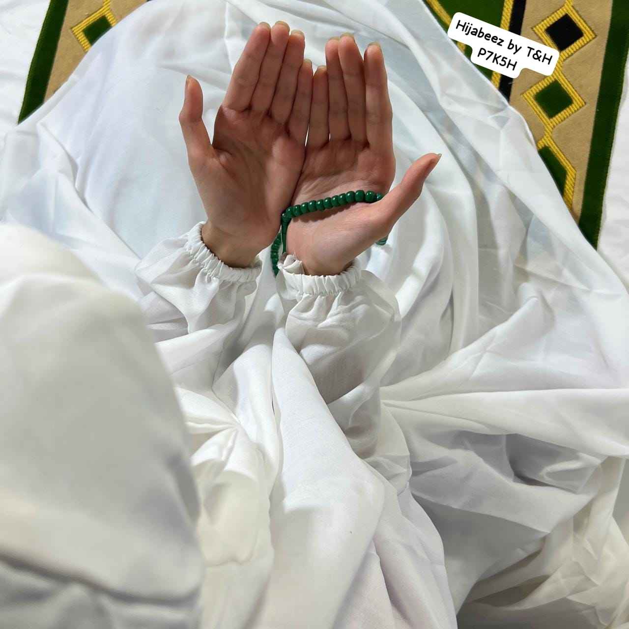 Best Prayer Khimars For Muslim Women