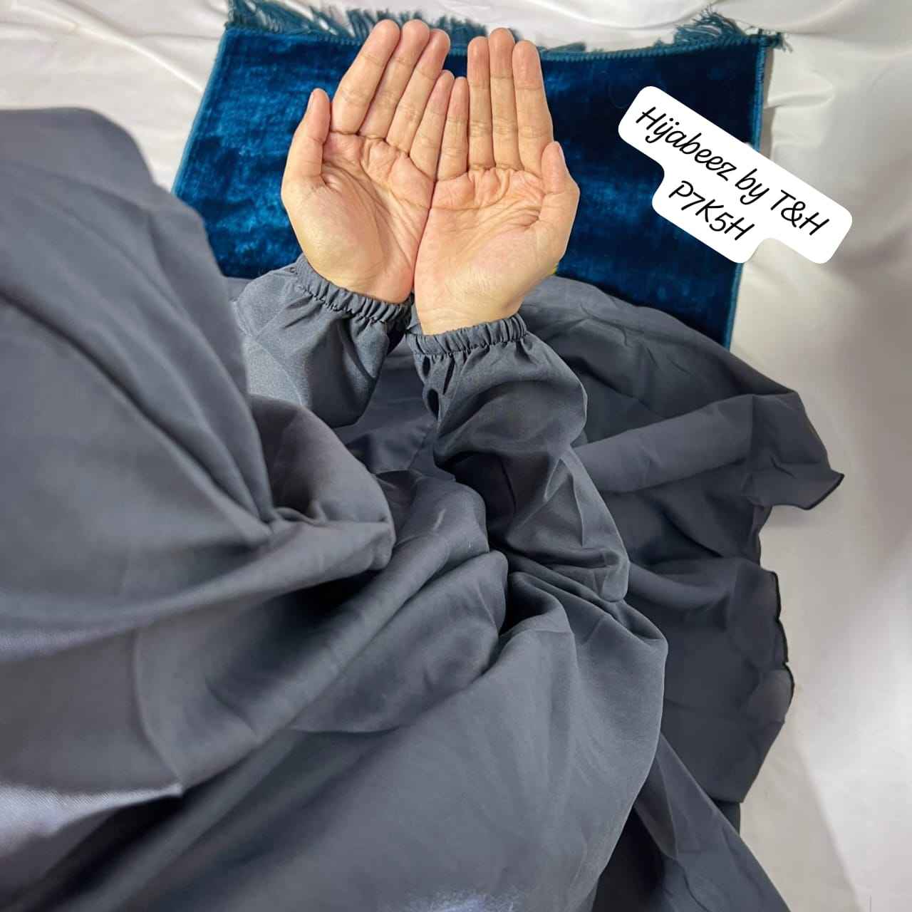 Best Prayer Khimars For Muslim Women