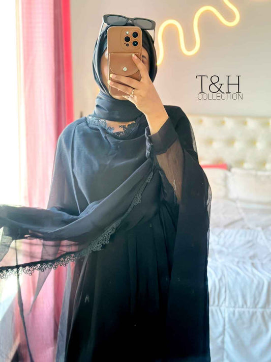 Elegant Chiffon Dupatta Maxi Dress for Graceful Occasions