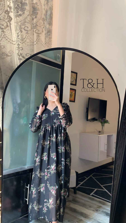 Timeless Long Chiffon Maxi Dress for Elegant Wear