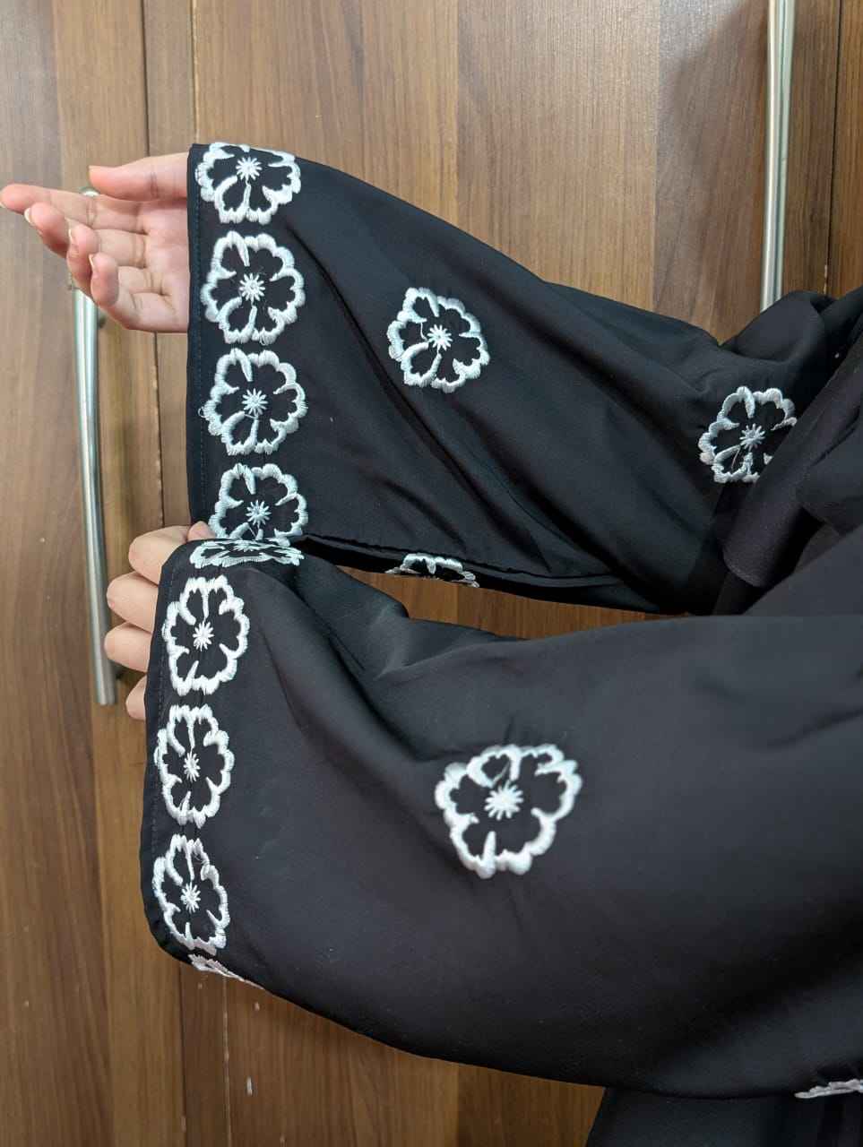 Graceful Embroidered Sleeves Abaya
