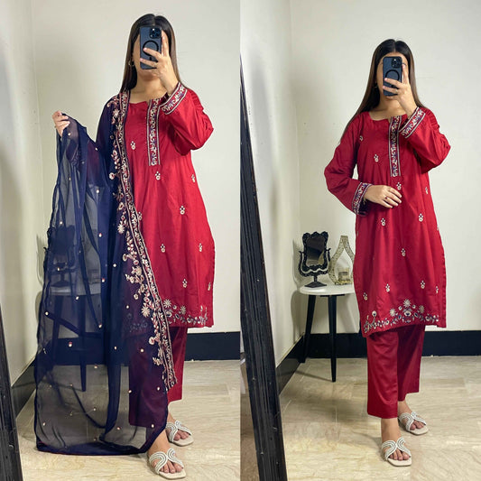 3 Piece Suit Made On Pure Cotton Fabric, Shirt Sleeves Heavy Embroidered, Contrast Chiffon Dupatta 2.5 Heavy Embroidered - DESIGN #HC34 EID COLLECTION
