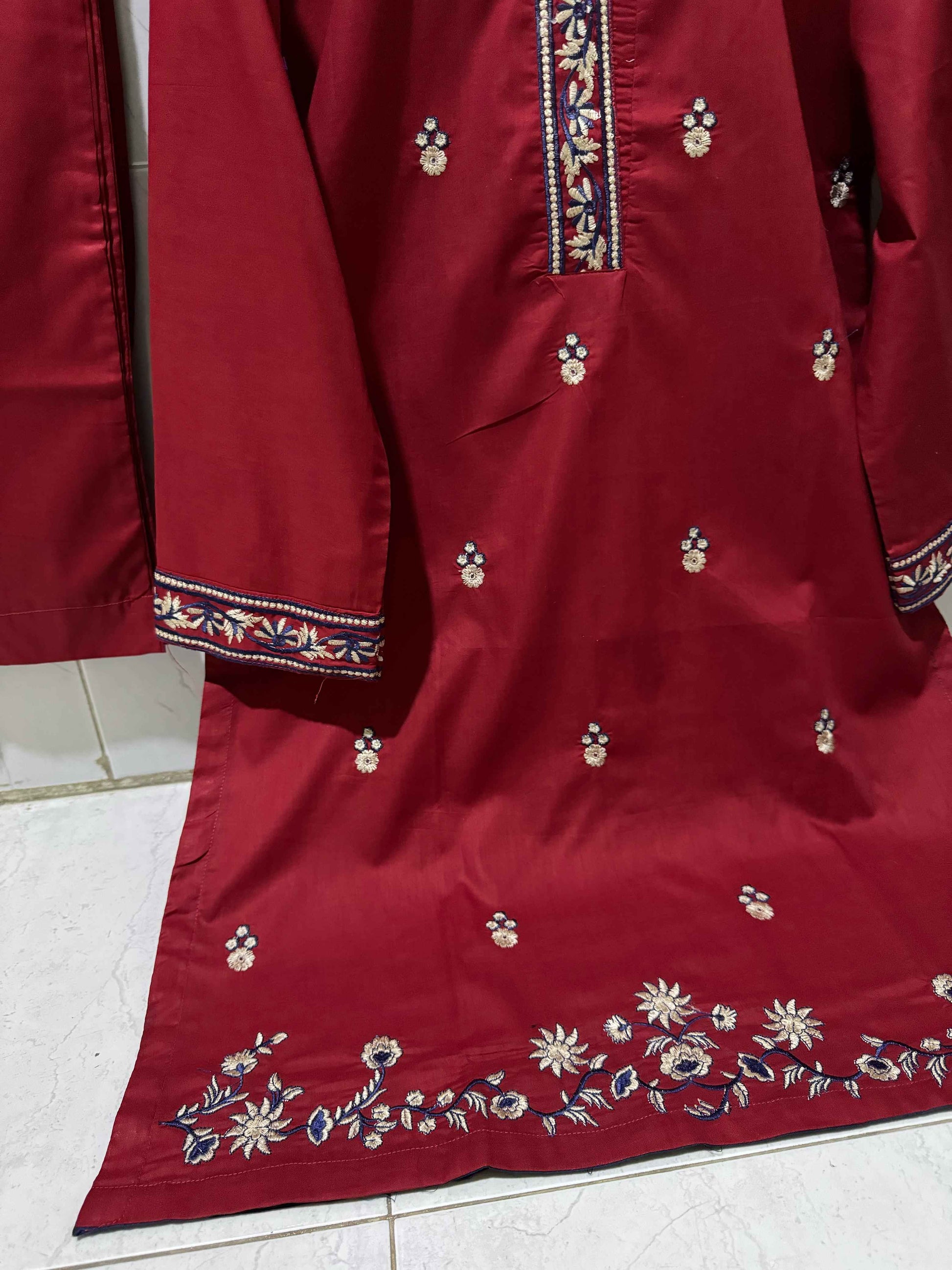 3 Piece Suit Made On Pure Cotton Fabric, Shirt Sleeves Heavy Embroidered, Contrast Chiffon Dupatta 2.5 Heavy Embroidered - DESIGN #HC34 EID COLLECTION
