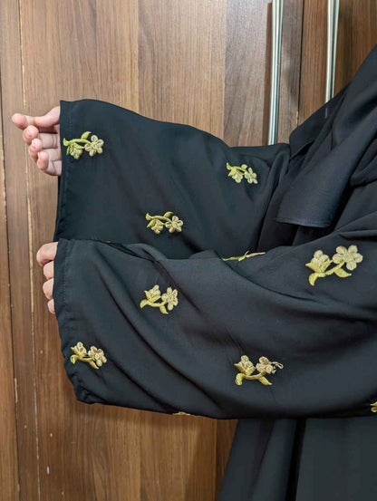 Stylish Embroidered Sleeves Abaya