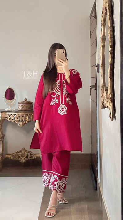 Elegant Article Embroidered 2-Piece Suit For Women